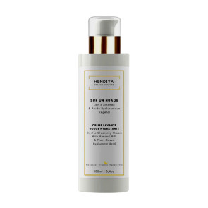 CRÈME LAVANTE DOUCE AU LAIT D'AMANDE & ACIDE HYALURONIQUE VÉGÉTAL