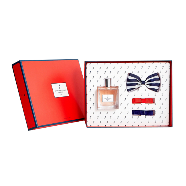 COFFRET MADEMOISEILLE JACADI + BARETTES
